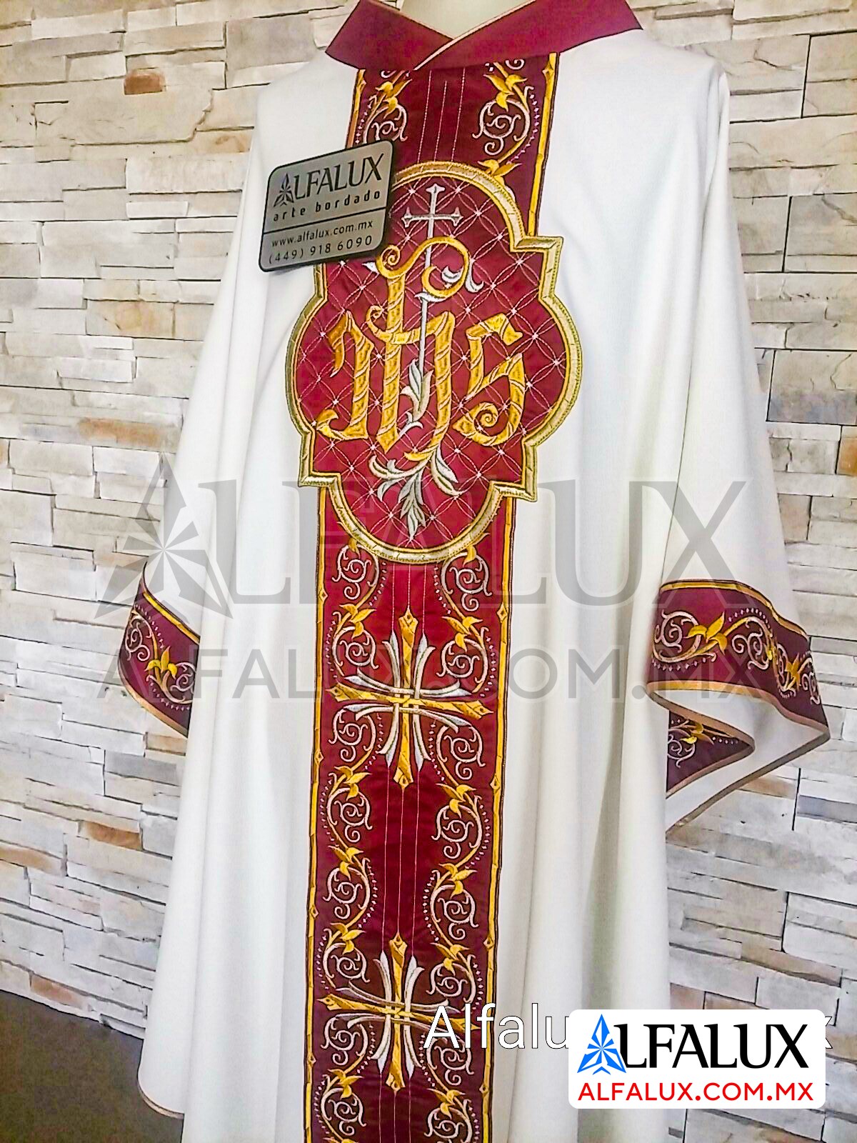 15 CARDENAL Laterales Medallon JHS 637